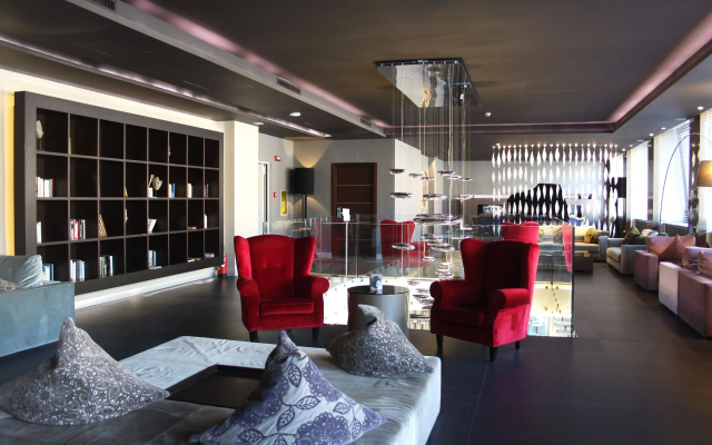 Отель C-hotels Ambasciatori