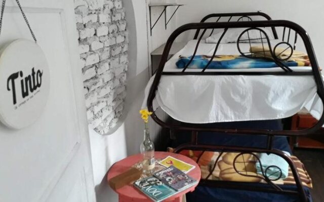 La Casa Cafe Guesthouse