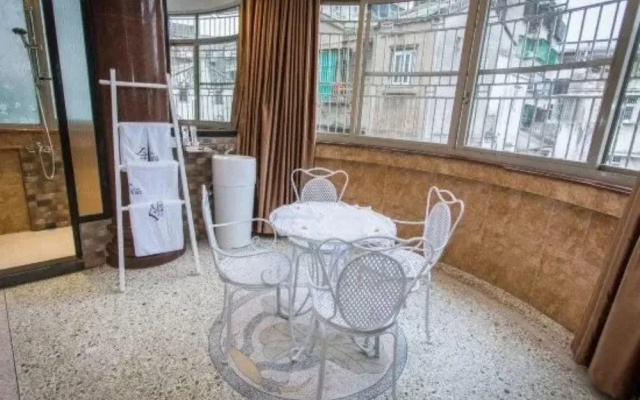 Chaozhou Two Wood Hostel