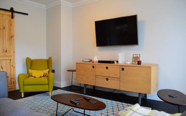 2 Bedroom Apartment In Dublin