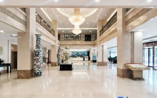 Orient International Hotel