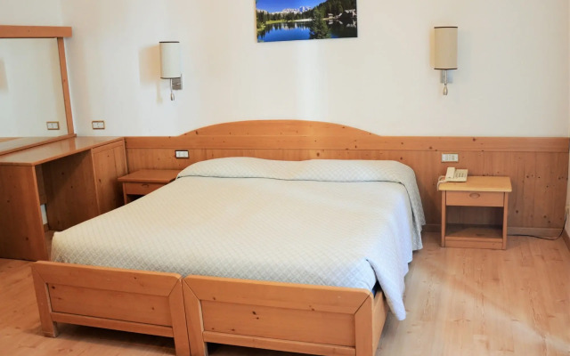 Hotel Pinzolo Dolomiti