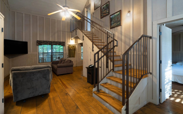 Festiva Cabins at Green Mountain
