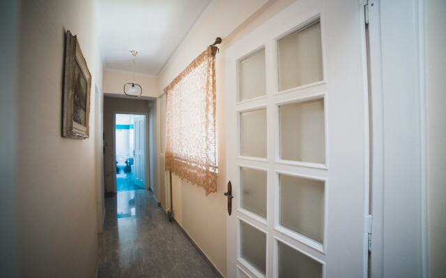Apartment on Nikaias 5