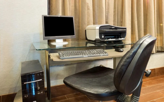 Ramada Limited Horn Lake