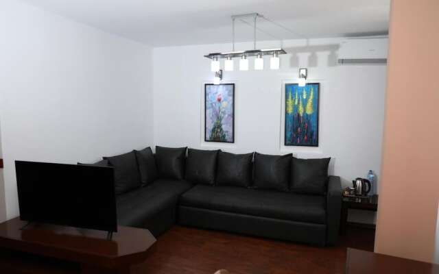 Bruti Hotel