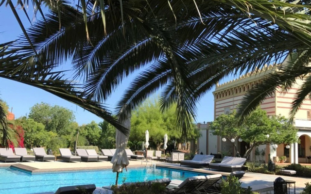 Gran Villa Rosa