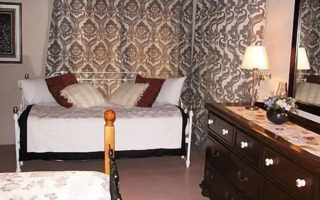 Zenzele River Lodge