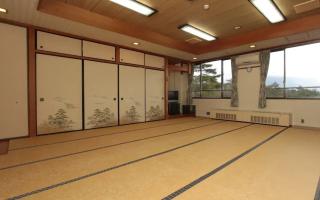 Kokumin Shukusha Enasansou