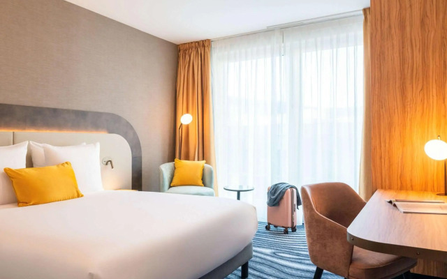 Mercure Amsterdam North Station