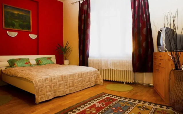 Zumin Apartment