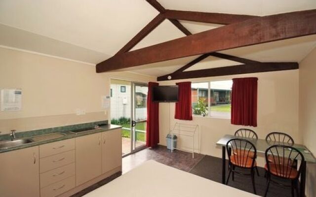 Omokoroa Kiwi Holiday Park