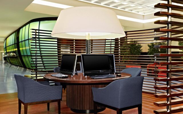 Sheraton Paris Charles de Gaulle Airport Hotel