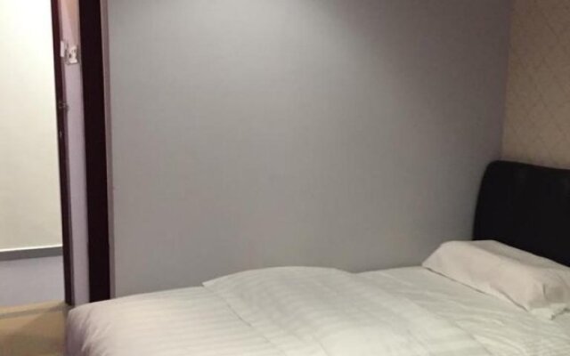 Tas Sakura Budget Hotel