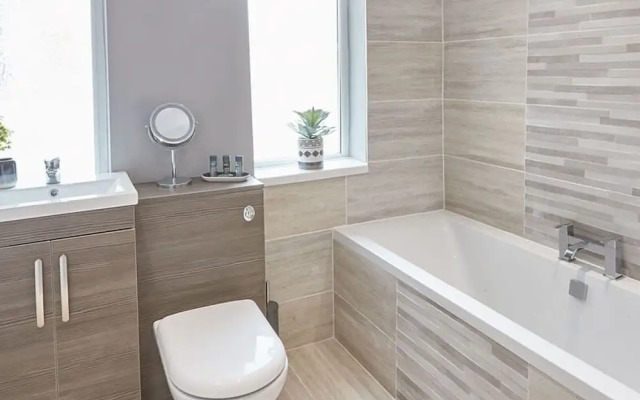 Host Stay Riftswood Ruby