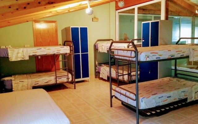 Hostal Marqués del Campo - Hostel