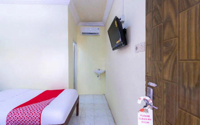 OYO 2708 Hotel Kemuning Syariah