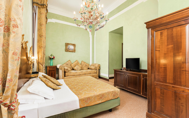 San Moisè Hotel
