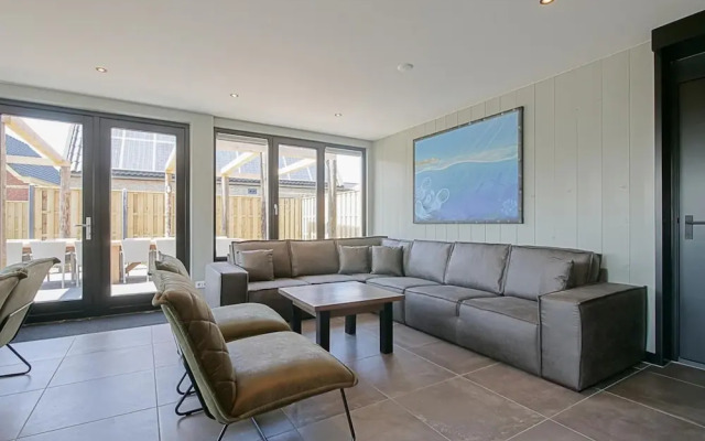 Attractive Holiday Home in Callantsoog With Fenced Garden