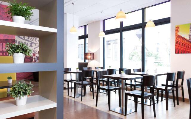 Ibis Styles Brussels Centre Stephanie