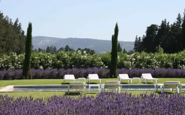 Bastide de Charme Private Pool in Heart of Luberon