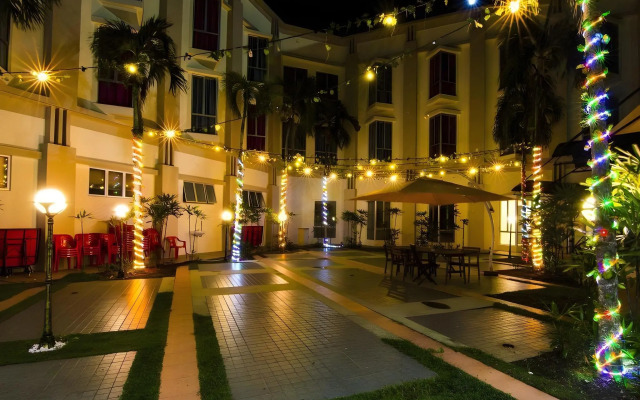 Garden View Hotel