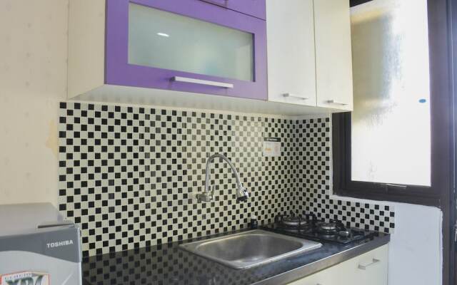 Homey and Simply Studio Room at Kebagusan City Apartment