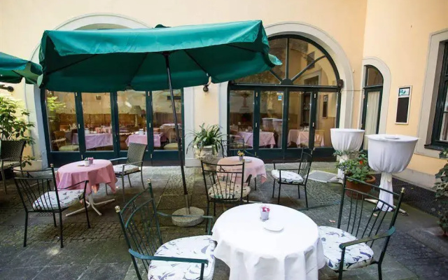 Palais Mailberger Hof