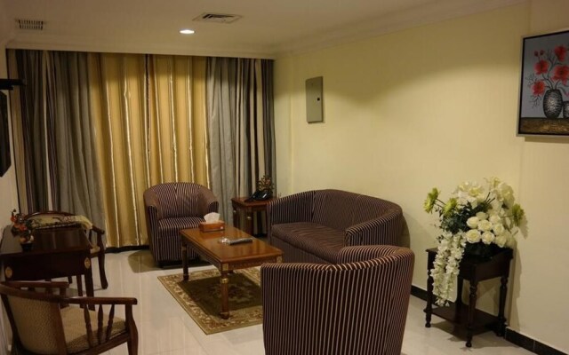 Dream Inn Hotel & Suites