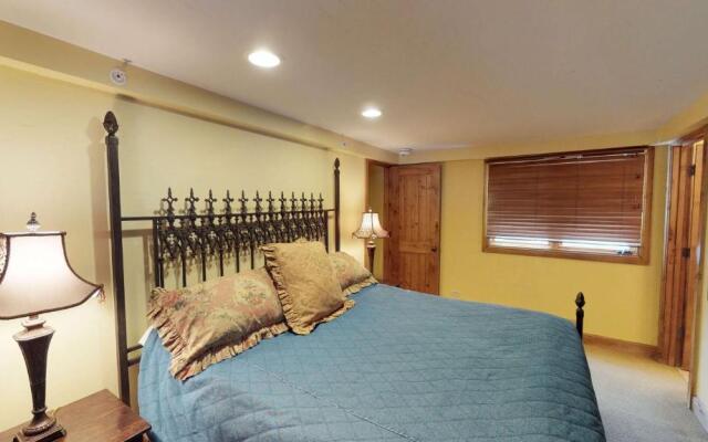 Montaneros in Vail, a Destination by Hyatt Residence