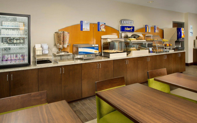 Holiday Inn Express & Suites, Caryville by IHG