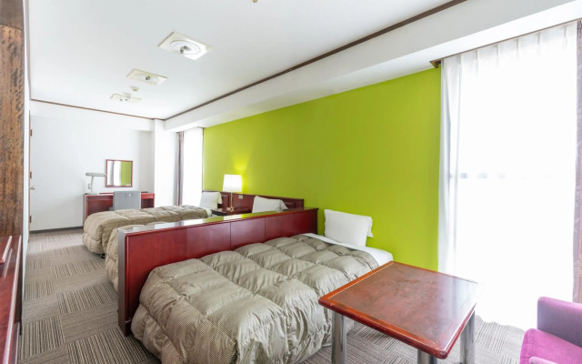 Hotel S-Plus Hiroshima Peace Park