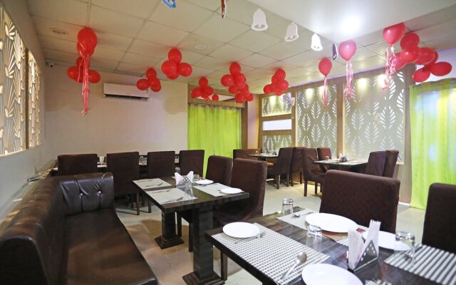 Hotel Shanti Palace By OYO Rooms