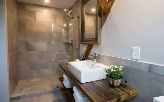 Mountain Meadows Lodge