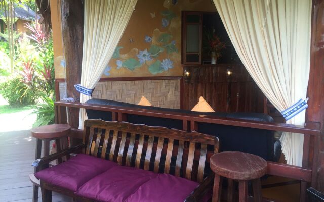 PuraVida Pai Resort