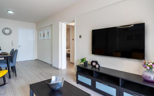 Vox 2-Bedroom Apartment in Larnaca