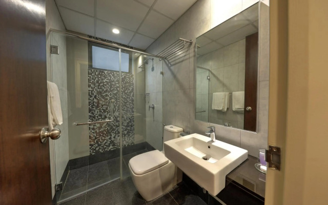 Acappella Suite Hotel