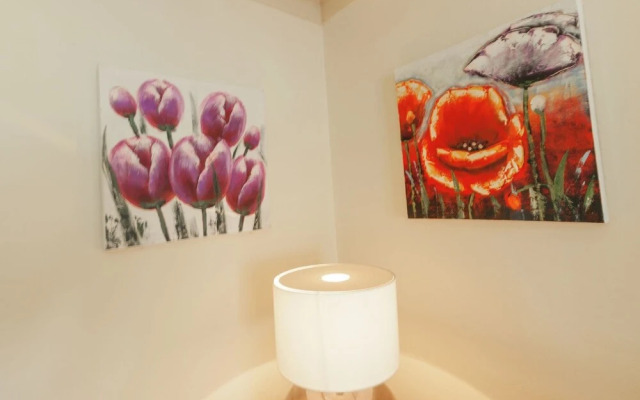 Serene Holiday Home in Baarn with Private Garden