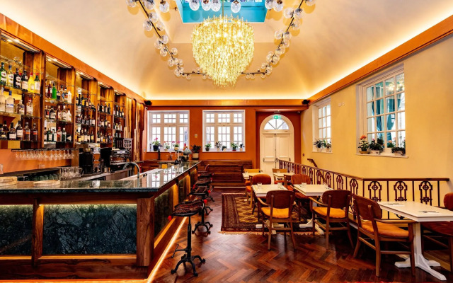 Limehouse Library Hotel