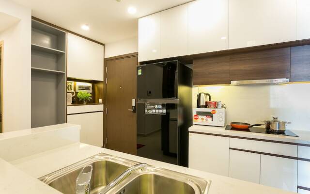 Rivergate Apartment By MM Home