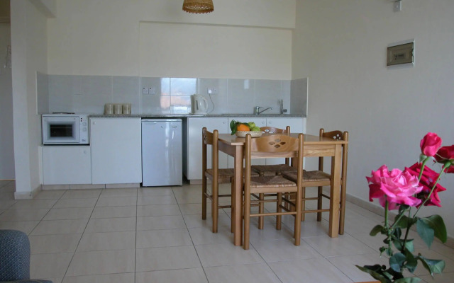 Mariela Hotel Apartments