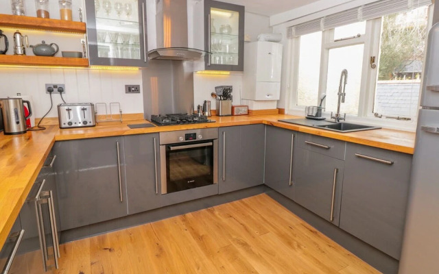 34b Clarence Street