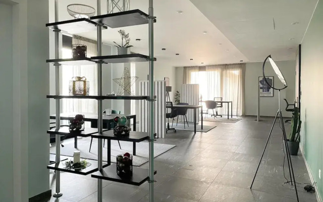Icon H 505 Suite Business