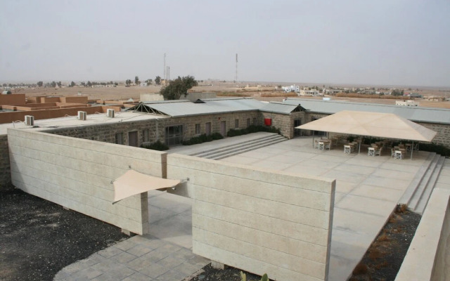 Azraq Lodge