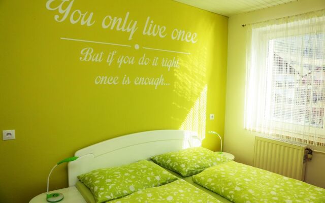 Apartments Green Paradise D&S