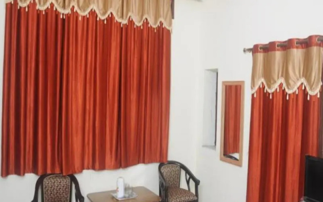 Ashish Villa Guest House