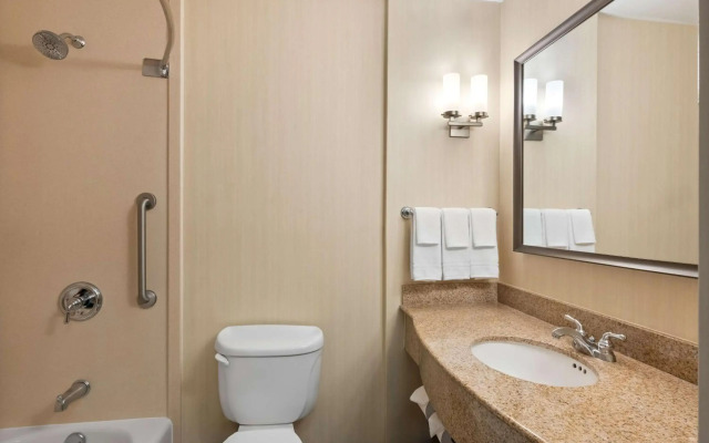 Hilton Garden Inn Fairfield