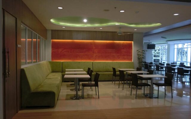 IZI Hotel