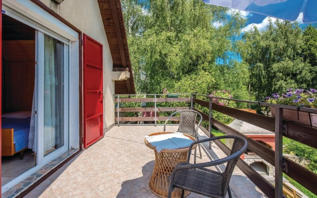 Nice Home in Breze With Wifi and 2 Bedrooms