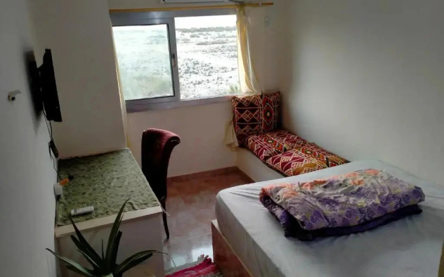 Seror Guest House